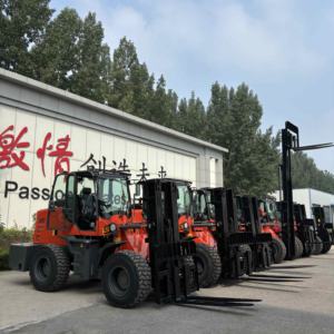 Carretilla elevadora de alta productividad Peso neto 4600KG Capacidad de carga 3000KG Equipo industrial Mini carretilla elevadora diésel - Product Image 1