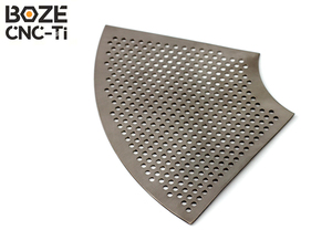 Tôle perforée en titane de qualité industrielle 2 - Product Image 1