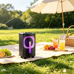 Haut-parleur Bluetooth portable de karaoké 66W avec woofer de 8 pouces, entrée <span class=keywords><strong>guitare</strong></span>, réglage des basses et des aigus, lumière RVB, double micro UHF, TWS, pour fêtes - Product Image 4