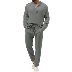 Set <span class=keywords><strong>di</strong></span> <span class=keywords><strong>Abbigliamento</strong></span> Maschile <span class=keywords><strong>di</strong></span> <span class=keywords><strong>Tendenza</strong></span>: T-shirt Casual a Tinta Unita a Maniche Lunghe e Pantaloni Lunghi, Completo 2 Pezzi per <span class=keywords><strong>Uomo</strong></span> - Product Image 4
