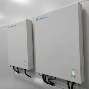 Système de Stockage d'Énergie Solaire pour Utilisation Domestique 5 kWh 10 kWh 51.2V 100Ah 200Ah Batterie au Lithium avec BMS Intelligent pour Toute la Maison - Product Image 1