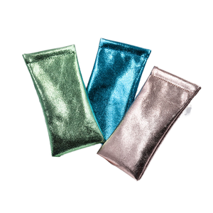 <span class=keywords><strong>Estuche</strong></span> <span class=keywords><strong>para</strong></span> Gafas de Sol de Cuero PU con Logotipo Personalizado, <span class=keywords><strong>Estuche</strong></span> <span class=keywords><strong>para</strong></span> Gafas de Sol Rectangular Clásico en Dorado y Plateado, Venta al por Mayor - Product Image 1