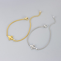 Vintage Iris-Blumen-Armband für Damen, Hochwertiges Exquisites Tägliches Vielseitiges Nischen-Design Silberketten-Schmuck mit Zirkonia
