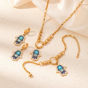 Amuleto de moda antiguo religioso místico <span class=keywords><strong>Hamsa</strong></span> mano titanio acero recubierto 18K oro mujeres joyería conjunto - Product Image 1