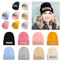 Hiver Chaud Couleur Solide Maman et Moi Bonnets Tricotés Assortis Chapeau Doux Chenille Patch Mama Mini Knit Beanie