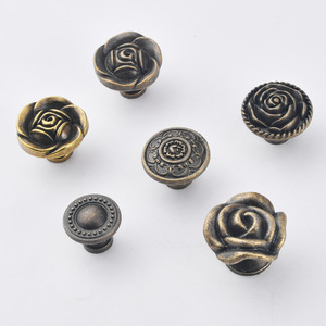 European Style Antique Bronze Cabinet <b>Knobs</b> Rose Shape Zinc Alloy Durable Drawer Wardrobe Handles - Product Image 3