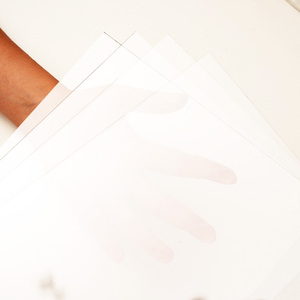 HSQY Emballage de haute qualité PVC feuille <span class=keywords><strong>rigide</strong></span> naturel Transparent <span class=keywords><strong>mince</strong></span> 0.05mm clair PVC film plastique différentes épaisseurs - Product Image 6