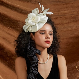 Elegante Sombrero Pequeño Fascinator para Mujer con Flor <span class=keywords><strong>de</strong></span> Sinamay y Cinta, Ideal para Bodas, Iglesia, Eventos Deportivos - Product Image 2