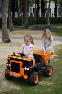 2026 Vente en gros <span class=keywords><strong>Voiture</strong></span> télécommandée Lasha pour enfants, véhicule <span class=keywords><strong>d</strong></span>'ingénierie pour garçons et filles, grande taille, électrique - Product Image 4