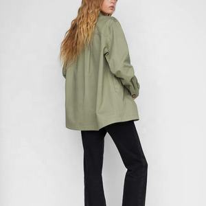 Vestes personnalisées pour femmes Streetwear Boutons à manches longues Surchemise en coton Veste cargo unisexe pour femme - Product Image 4