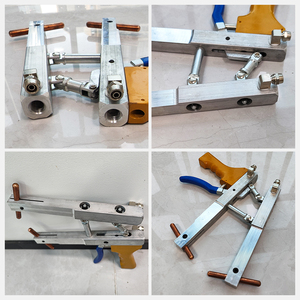 Cabezal <span class=keywords><strong>de</strong></span> <span class=keywords><strong>pistola</strong></span> con <span class=keywords><strong>forma</strong></span> <span class=keywords><strong>de</strong></span> abrazadera <span class=keywords><strong>de</strong></span> <span class=keywords><strong>soldadura</strong></span> por puntos <span class=keywords><strong>de</strong></span> latón <span class=keywords><strong>de</strong></span> mano para usar con máquina soldadora por puntos - Product Image 6