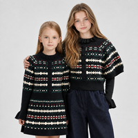 Tenue assortie pour sœurs en tricot Fair Isle, gilet en tricot à manches courtes et robe pull à manches longues, vêtements de Noël pour enfants