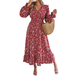 Collection Printemps/<span class=keywords><strong>Été</strong></span> 2026 : Robe Longue Élégante à Col V Croisé, Taille Cintrée et Volants, Motif Floral, Style Européen et Américain pour <span class=keywords><strong>Femme</strong></span> - Product Image 5