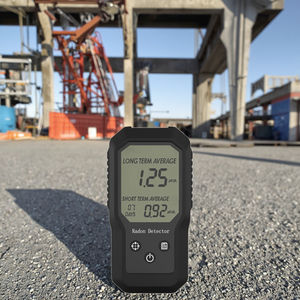 Moniteur de qualité de l'air de <span class=keywords><strong>compteur</strong></span> de <span class=keywords><strong>gaz</strong></span> de radon numérique professionnel alimenté par batterie pour détecteur de radon - Product Image 2