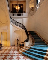 Guangdong Foshan Villa de luxe Maison Escalier en colimaçon Conception Escalier Mable personnalisé