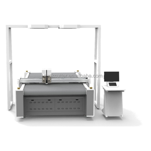 Système de découpe industriel avancé CNC à couteau oscillant pour le traitement des matériaux textiles techniques, de mousse et de caoutchouc - Product Image 3
