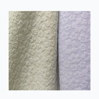 Nouveau tissu jacquard à motifs floraux en relief pour les vêtements féminins et enfantins printemps-été, robes, jupes et textiles de maison en stock