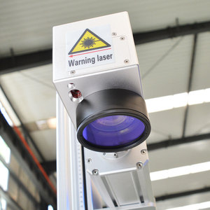 آلة نقش بالليزر الليفي ثنائية الأبعاد ونصف ثلاثية الأبعاد مع نظام تحكم JCZ وبرنامج EZCAD للاستخدام المنزلي، نقش ليزر ثلاثي الأبعاد بتقنية الجالفو، تبريد هوائي للمعادن - Product Image 2