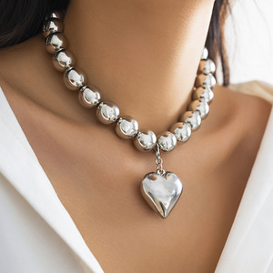 Multilayer Elegant Big <strong>Imitation</strong> Pearl Chain Necklace for Women Vintage Metal Gold Color <strong>Love</strong> Heart Pendant Choker <strong>Jewelry</strong> Wed - Product Image 4
