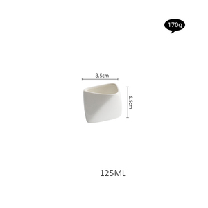 Tazón Triangular Creativo de Cerámica Blanca para Salsas, Patatas Fritas, Frutas, Sopa, Salsa de Soja y Aderezos - Product Image 5