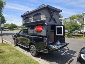 Camper Moderno de Fibra de Vidrio para Camioneta con Característica Plegable Impermeable para Acampar al Aire Libre y con Capacidad para <span class=keywords><strong>4</strong></span> <span class=keywords><strong>Personas</strong></span> - Product Image 3