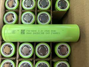 LiFePO4 Batterij F40160HC 3.2V 25Ah Cilindrische Lithium IJzer Fosfaat Cel Zonne-energie Opslagbatterij 22000 Cycli Levensduur - Product Image 3