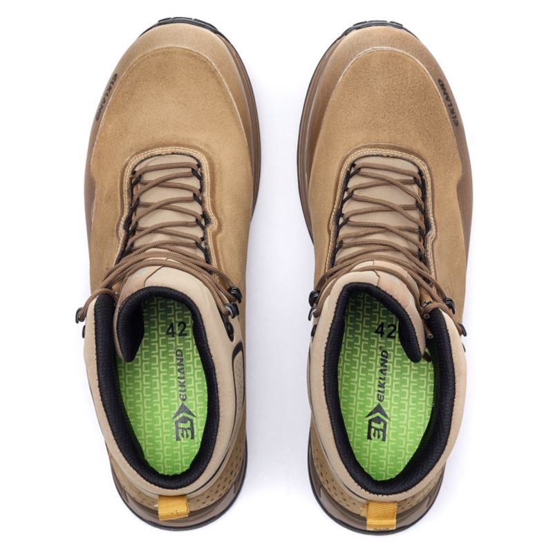 สีน้ำตาล