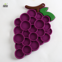 2025 produits pour chats style raisin tapis d'alimentation pour animaux de compagnie ventouse en silicone tapis de nourriture pour chat