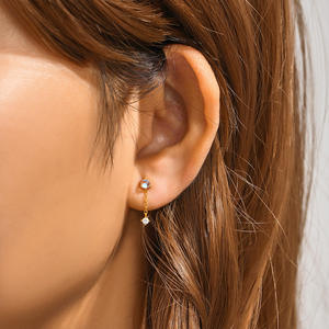 Pendientes de cartílago de plata de ley con circonita chapados en rodio de moda para mujer, con parte trasera plana, para piercing de hélice, concha y tragus, joyería, pequeño regalo - Product Image 6