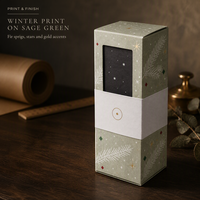 Boîte d'expédition en carton ondulé ODM pour Noël avec couvercle à rabat, conception à plat et assemblage facile pour l'emballage de colis de Noël