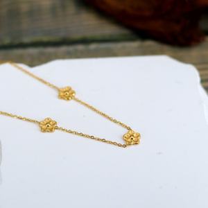 <b>Simple</b> Versatile 18K <b>Gold</b> Plated Three Plum Blossom <b>Necklace</b> for Women Summer Fashion Jewelry with Stainless Steel Collar Chain - Product Image 4