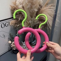 Wholesale Multifunctional Rotatable Scarves Display Hangers Non-Perforated Circular Hanging Rack for Coats Hats Bags Scarves