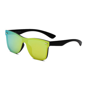 Lunettes de soleil pour hommes ALTO Modern Colored Rim avec monture en corne colorée - Product Image 3