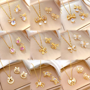 Conjunto de Collar y Pendientes de Acero Inoxidable Brillante con Zirconia Cúbica en Forma de Lágrima y Lazo, Chapado en Oro de 18k, para Mujer, Ideal para Regalo - Product Image 6