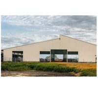 Perche préfabriquée personnalisée Kits de grange Bâtiment Structure en acier Entrepôt Hangar de ferme Atelier préfabriqué Stockage libre-service Bâtiment métallique