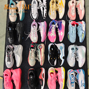 Achat en gros d'inventaire de chaussures de pointures 40 à 46 pour Zapatos Deportivos en gros - Product Image 1