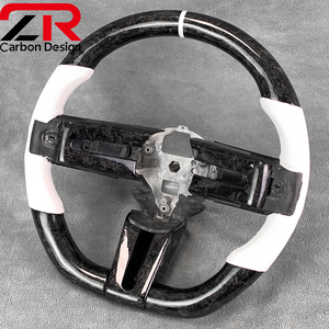 Volant en fibre de carbone forgé pour <span class=keywords><strong>Ford</strong></span> <span class=keywords><strong>Mustang</strong></span> S197 Series 2005-2014 Premium Coupe GT500 Shelby Snake Convertible Boss 302 - Product Image 5