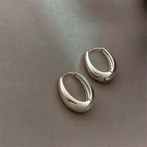 Orecchini a Cerchio Geometrici per Donne, Stile Francese, Accessori per Orecchie da Indossare Quotidianamente - Product Image 3