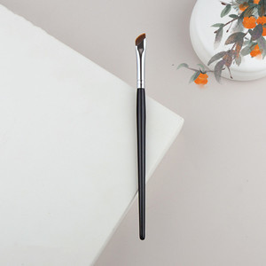 Brosse d'eyeliner fine réutilisable, brosse en bois pour le levage des sourcils et la stratification du <span class=keywords><strong>Gel</strong></span>, Logo, brosse à sourcils angulaire pour la stratification des sourcils - Product Image 3