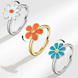 Anillos de flor de esmalte giratorios ajustables minimalistas de joyería de moda, chapados en oro y cobre, joyería antiestrés para mujer - Product Image 1