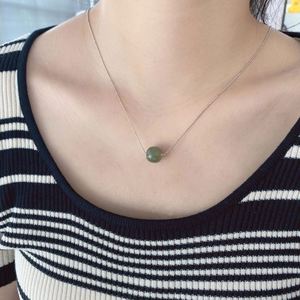 Collier pendentif en jade Hetian perlé en argent sterling 925 plaqué rhodium Dylam pour femmes - Product Image 5