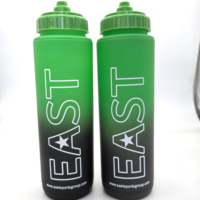 Bouteille d'Eau de Sport en Plastique Souple de 950 ml avec Bouchon Anti-Fuite pour Performance