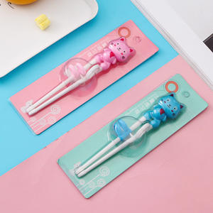 Baguettes d'apprentissage bleues à motif de dessin animé pour enfants de 2 à 4 ans, baguettes d'entraînement droites avec guide d'aide - Product Image 4