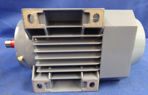 Motor Asíncrono 3GAA082614-ASJ 0.75kW 1437rpm IE3 M3AA 80 ME 4 IP55 PLC - Product Image 4