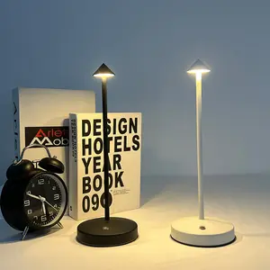 Lampe de table LED rechargeable sans fil Zafferano <span class=keywords><strong>Pina</strong></span> Pro, style minimaliste pour restaurant, idéale pour le dropshipping - Product Image 1