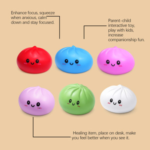 Giocattolo Antistress a Forma di Panino al Vapore, Morbido e Carino, a Lenta Risalita, Simulazione Terapeutica, Ornamento Portatile da Ufficio per Età 14+ - Product Image 3