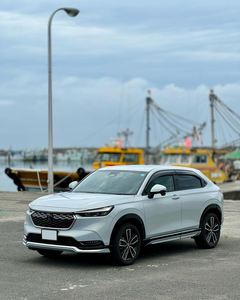 Kit de carrosserie de pare-chocs avant en plastique ABS+PP Welta avec attelage de remorquage à visser pour HR-V VEZEL XR-V 2021-2025 - Product Image 6