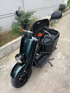 Un Scooter 125cc Elegante e Pratico per la Guida Urbana, con Funzionamento Agile e Semplice. - Product Image 2