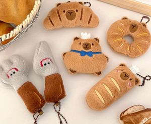 Gantungan Kunci Boneka Kapibara Lucu-Kawaii Foodie dari Katun untuk Dekorasi Tas - Product Image 2