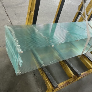 Verre trempé ultra transparent 6 mm, haute transmission lumineuse, faible teneur en fer, verre renforcé pour fenêtres, murs-rideaux et vitrines - Product Image 3